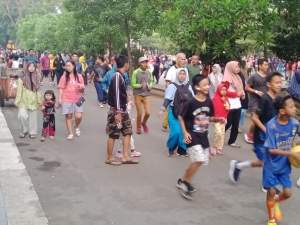 Keseruan Car Free Day Pertama Di Kota Serang
