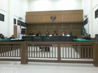 Ahli Pidana: Perbuatan Korupsi Genset Tidak Ada, Terdakwa Bebas