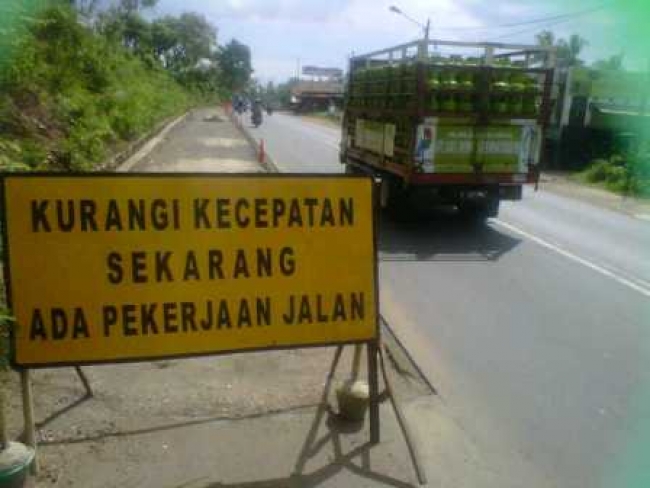 Pemudik di Minta Waspada,Pelebaran jalan di Kecamatan Serang Mangkrak