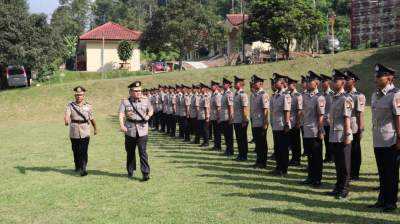 Kapolda Banten Lantik 200 Bintara Polri 2019/2020