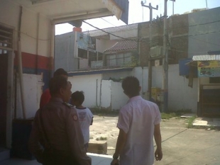 Gardu listrik di Pertokoan Ciruas Meledak