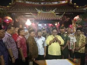 Kapolrestro Tangerang dan Dandim 0506 Tng saat Klenteng Boen Tek Bio