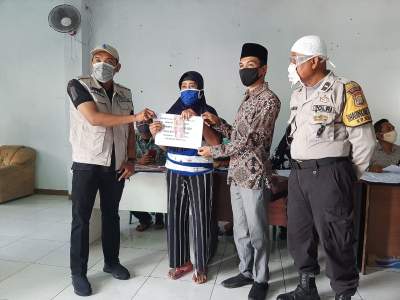 PLT Camat Septim Monitoring Penyaluran BLT Dana Desa Kampung Kelor