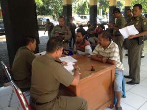 Pelanggar Perda Tipiring disidang Satpol PP