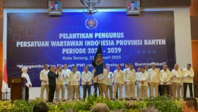 Pengurus PWI Banten Resmi Dilantik, Hendry: Kembalikan Marwah Organisasi Pers yang Profesional