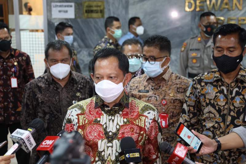 Mantan Kapolri Tito Karnavian Beri Petuah Kepada Calon Kapolri Listyo Sigit Saat Sambangi Kemendagri