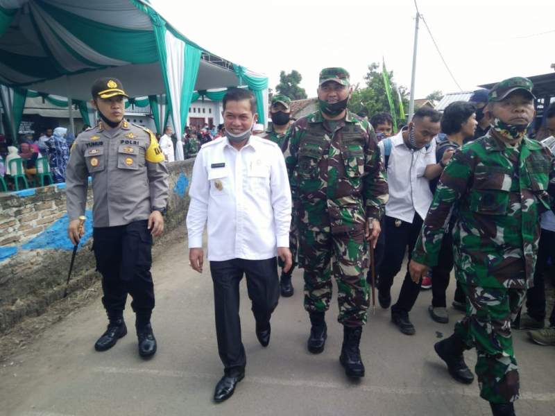 Pemkot Serang Beserta TNI-Polri Buka Kembali Jalan Yang Sudah Tidak Aktif