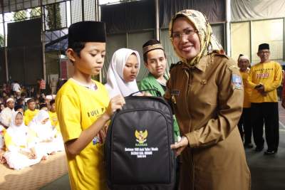 Bupati Serang Santuni Ribuan Anak Yatim dan Dhuafa