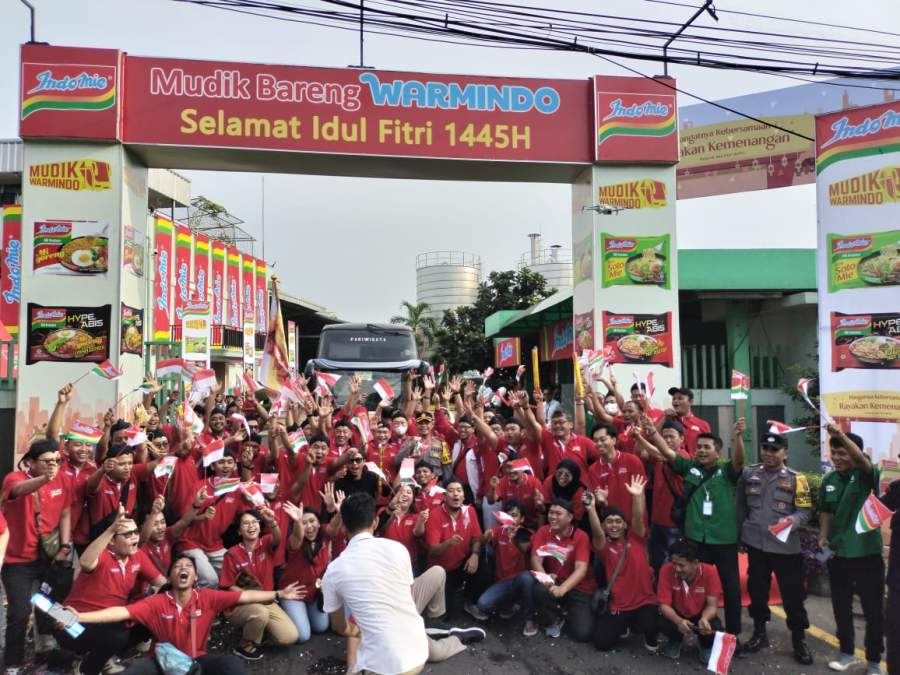 PT Indofood Berangkatkan Mudik Gratis Sebanyak 11.275 Pengusaha Warmindo