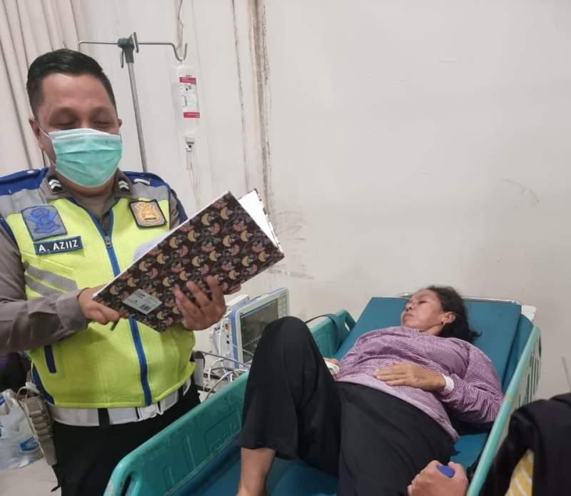 Satlantas Polresta Serang Kota Evakuasi Laka Motor