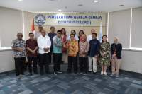 Ditjen pajak kunjungi gereja.