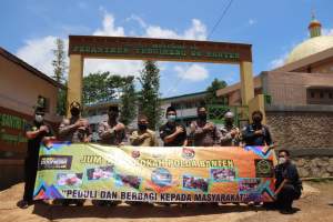 Tim Warung Jumat Polda Banten Kunjungi Pondok Pesantren Tebu Ireng