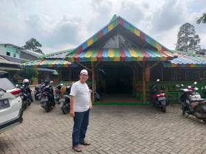 Mampir di Es Durian Saung Talaga Rasa Milik Pahe, Bikin Ketagihan