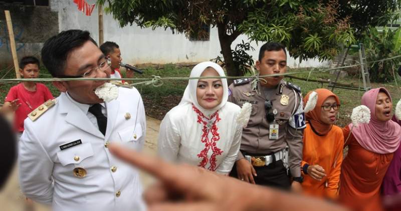 Wagub Banten Ikuti Lomba Makan Kerupuk