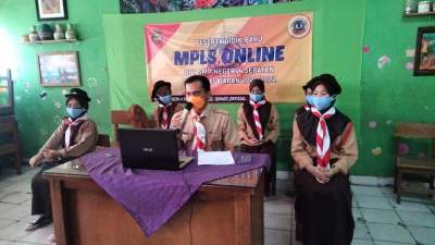 Tiga Hari Pelaksanaan MPLS di SMPN 4 Sepatan Digelar Secara Daring