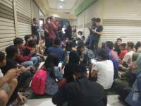 Kecewa Terhadap Pengelola, Pedagang Mall CBD Gerudug Kantor Pengelola