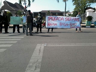 KAMMI Menilai PILKADA Tahun 2015 Terkesan Main - Main