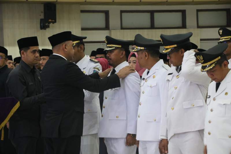 Bupati Tangerang Lantik Ratusan Pejabat dan Camat