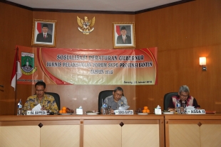 Sekda Membuka Sosialisasi Pergub No 61 Tahun 2014 Tentang Juknis Pelaksanaan Forum SKPD