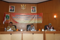 Sekda Membuka Sosialisasi Pergub No 61 Tahun 2014 Tentang Juknis Pelaksanaan Forum SKPD