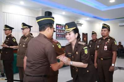 Bunda Nova: Kab Tangerang Tak Akan Pernah Saya Lupakan