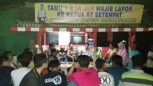 Polsek Balaraja Ngariung Bareng Warga