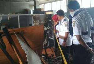 Diduga Korsleting Listrik, Kantor Dishub Kota Cilegon Hangus Terbakar