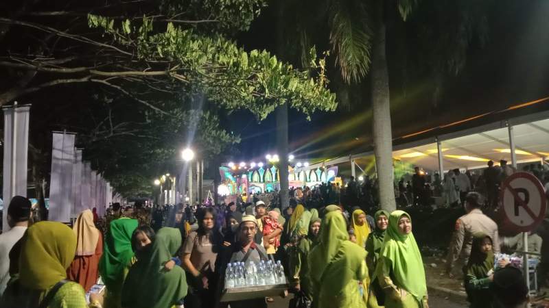 Ribuan Warga Hadiri Pembukaan MTQ di Solear