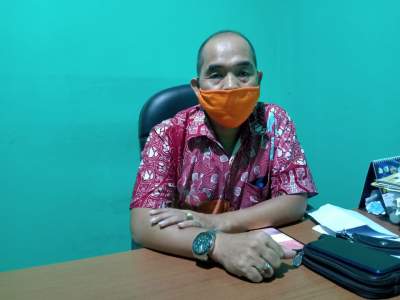 PSLB3.PK. ( Pengelolaan Sampah Limbah B3 dan Peningkatan Kapasitas) DLH Kota Serang, Raffiudin saat di temui di ruang kerjanya, Kamis(9/7/2020).