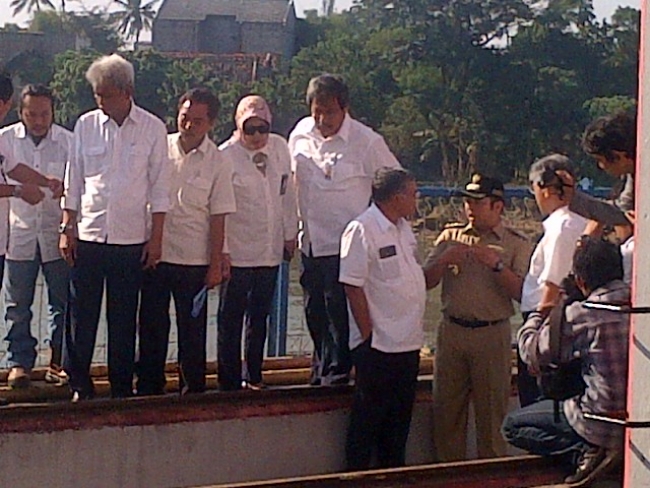 PDAM Tidak Produksi : Pemkot Tetap Suplai Air, 19 Mobil Tangki Diturunkan