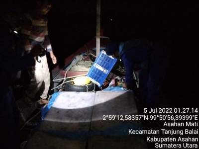 Antisipasi Masuknya PMI dan Narkoba Personil Satpolair Polres Tanjungbalai Lakukan Patroli