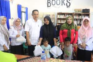 50 Balita Terindikasi Stunting di Desa Sodong Dapat Bantuan Makanan Tambahan