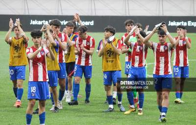 Atletico Madrid U-18 saat melawan Bali United U-18 Rabu (13/4/2022). (foto: Aip/detak)