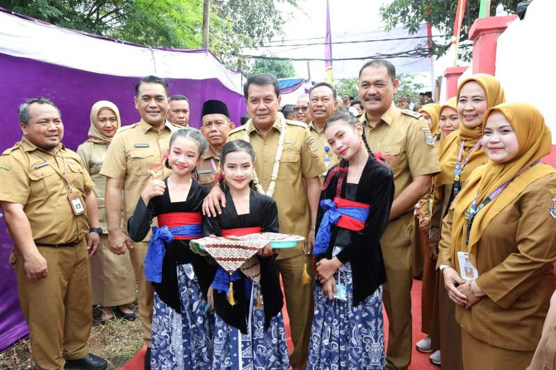 Maskota Dampingi Bupati Maesyal Resmikan Musala Belimbing Manis