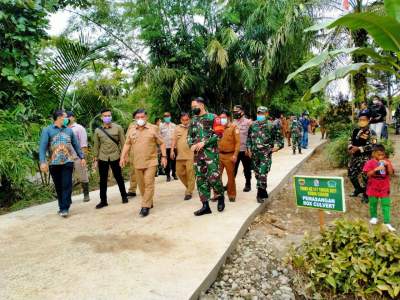 TMMD ke-111 Kodim 0204 Deli Serdang Bangun Jalan Sepanjang 6385 Meter