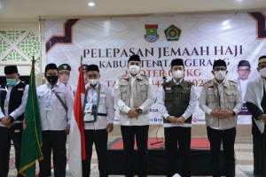 389 Jemaah Haji Asal Kabupaten Tangerang Dilepas Malam Hari