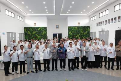 Dekatkan Layanan PBB, Bupati Tangerang Resmikan Moling QRIS