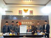 Bawaslu Minta Panwas Tidak Takut Tegur TNI-Polri Jika Tidak Netral