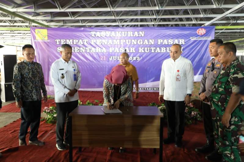 Zaki Resmikan TPPS Pasar Kutabumi Pasar Kemis