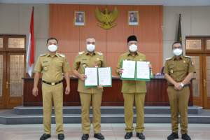 Pemkab Tangerang Tandatangani MOU dengan Pemkot Tangsel