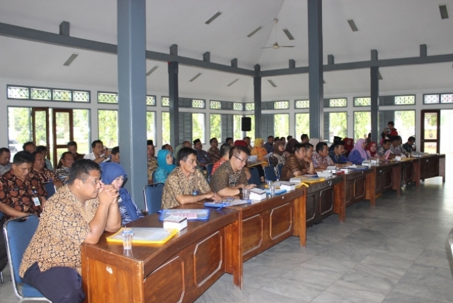 Kegiatan Sosialisasi JDIH di Aula Pendopo Pandeglang