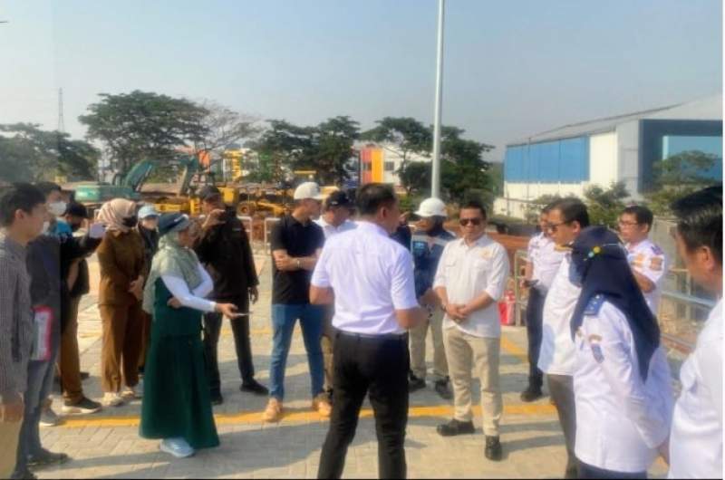 Wakil Wali Kota Respon Keras Pembangunan Poll Taksi Green dan Segera Disegel