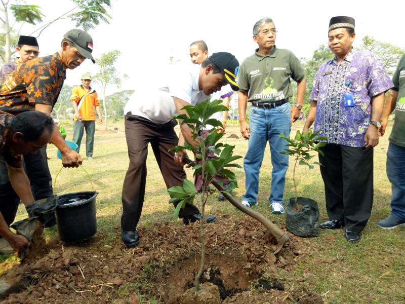 Pj Bupati Pimpin Apel Hari Anti Narkoba