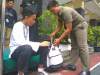 Murid SD bawa senjata diamankan Satpol PP Kota Tangerang.