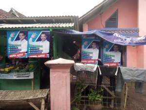 Pilbup Serang, Abdul Latif Tebar Spanduk dan Baner di Wilayah Kabupaten Serang