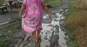 Viral di Sosmed, Warga Kelurahan Perjuangan Tanjungbalai Keluhkan Jalan Rusak Berlumpur
