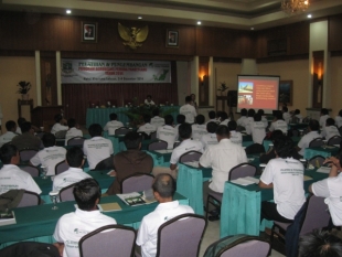 Sejumlah Pemuda Diberi Pelatihan Bertani