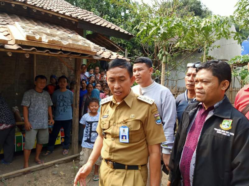 Pemkab Tangerang Bangun Rumah Kumuh Milik Mang Akol