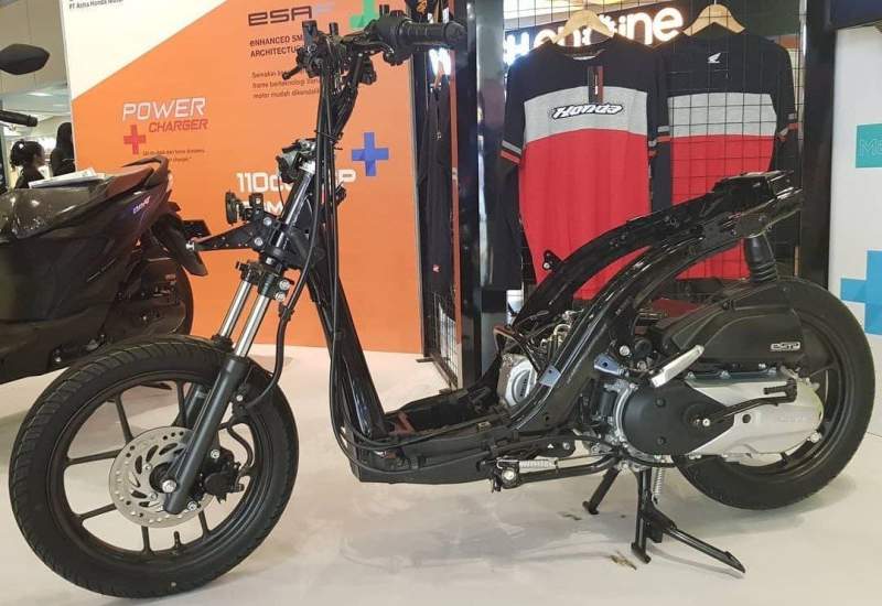 Ilustrasi rangka eSAF pada motor matic Honda.