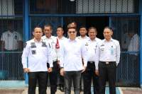 Stafsus kemenkumham sambangi lapas TBA.